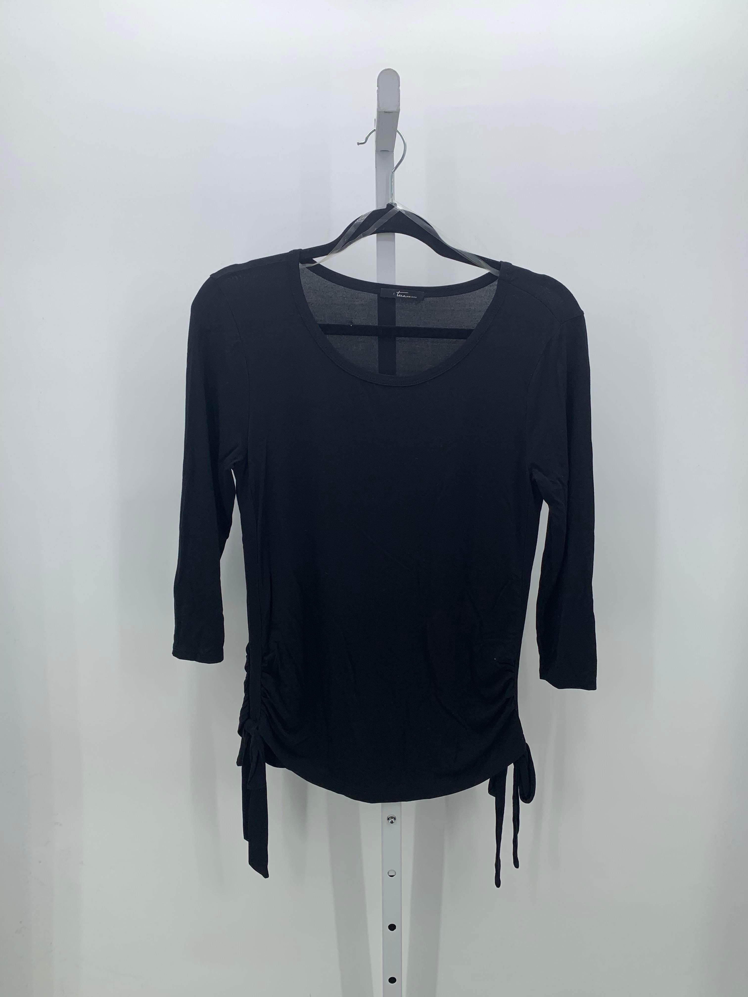 Size Small Misses 3/4 Sleeve Shirt