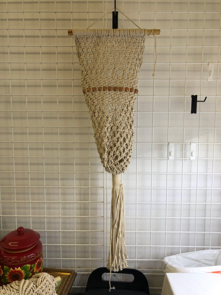 MACRAME W BEADS PLANT HOLDER.