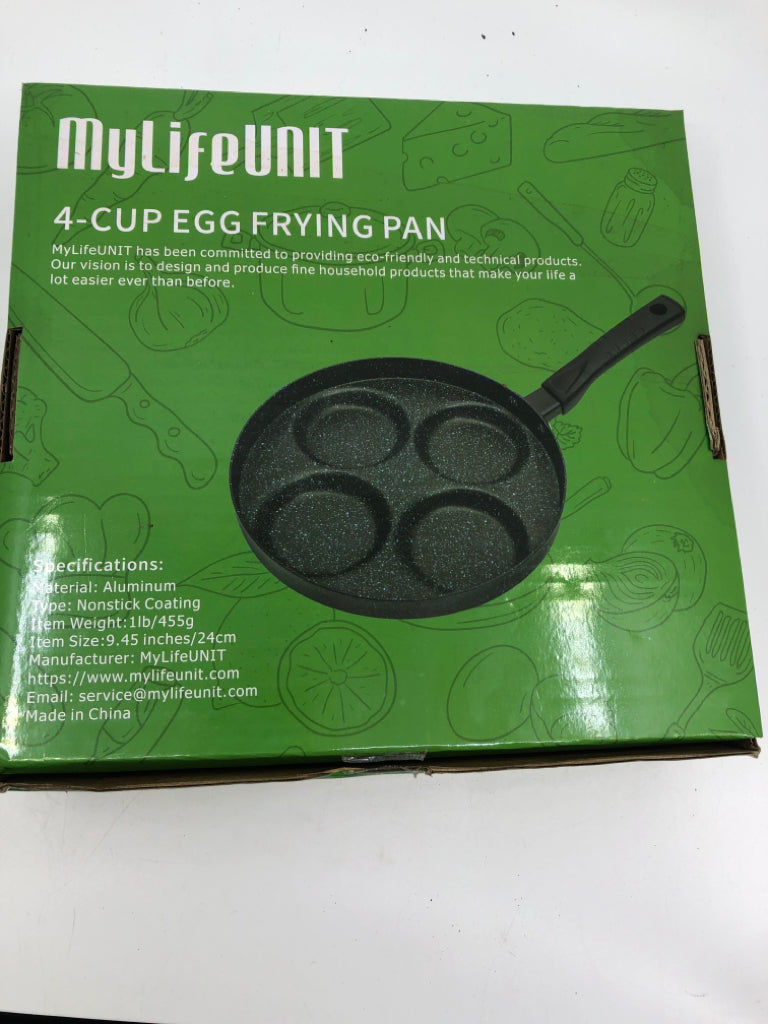 NIB 4-CUP EGG FRYING PAN.