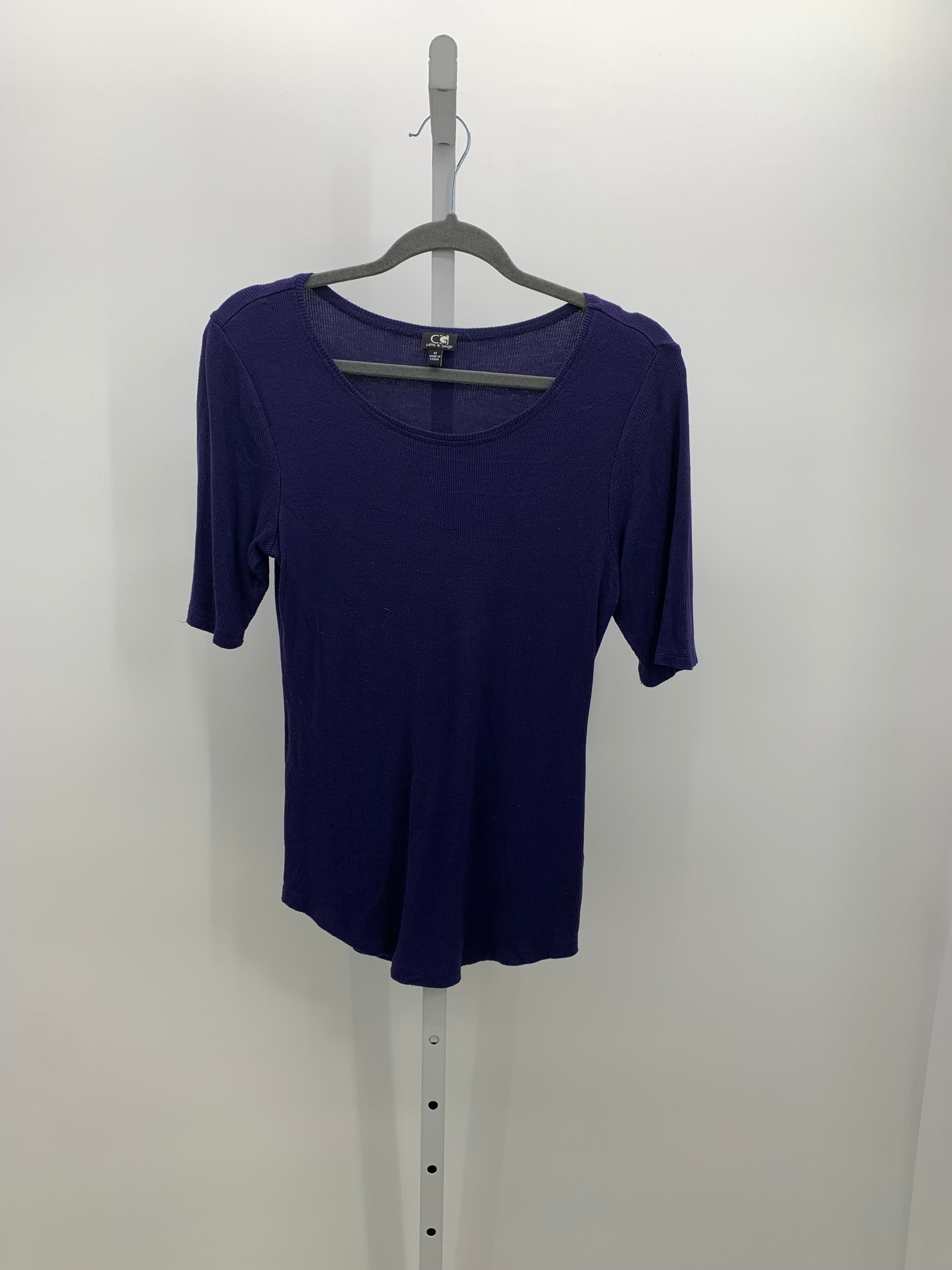 Cable & Gauge Size Medium Misses Short Sleeve Shirt