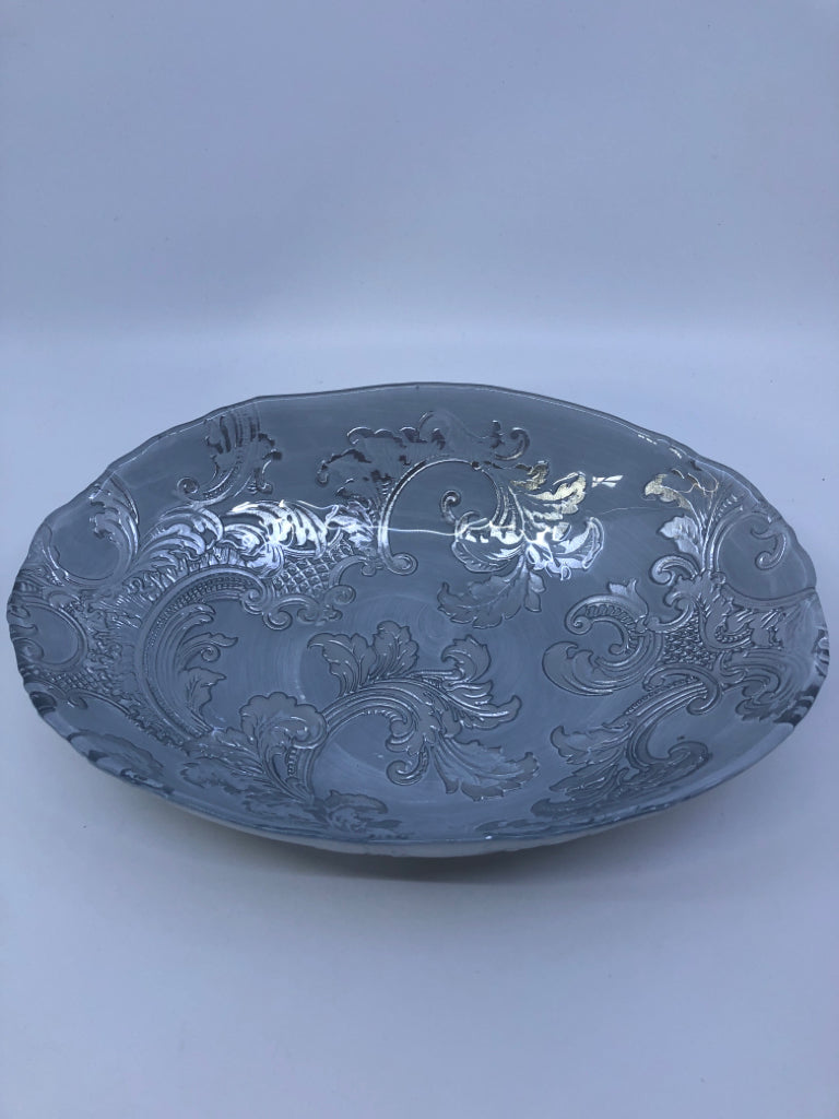 OVAL PAISLEY SILVER BOWL.
