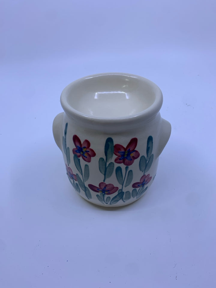 OLDE CAPE COD STONEWARE WAX WARMER W/ RED/BLUE FLOWERS LEAVES.