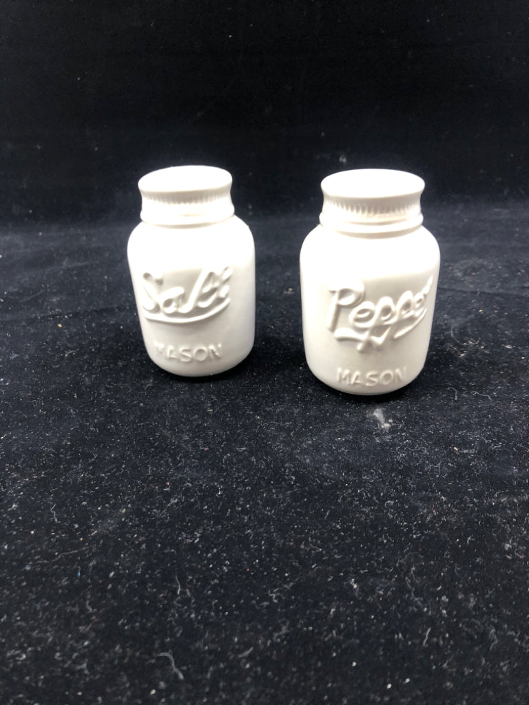 WHITE CERAMIC MASON JAR SHAPE S/P SHAKERS.