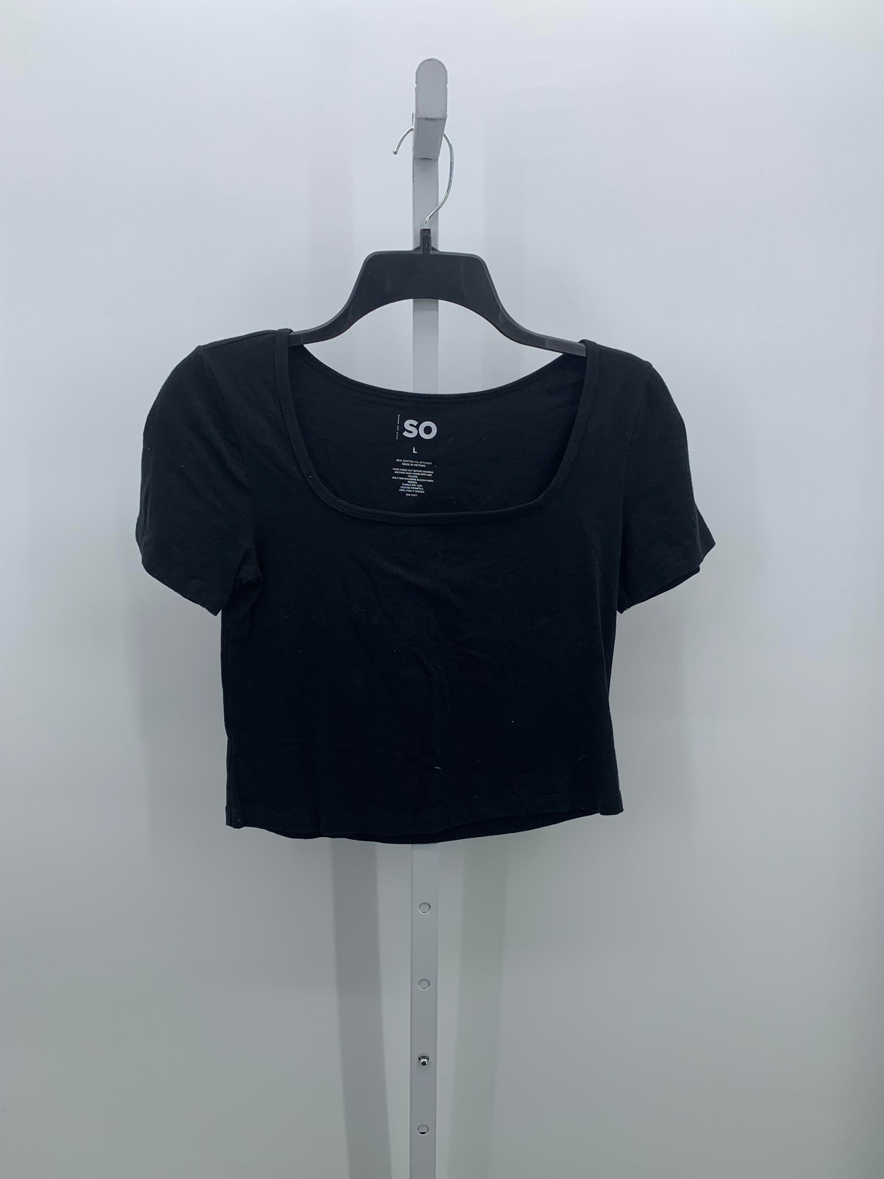 SO Size Large Juniors Short Sleeve Shirt