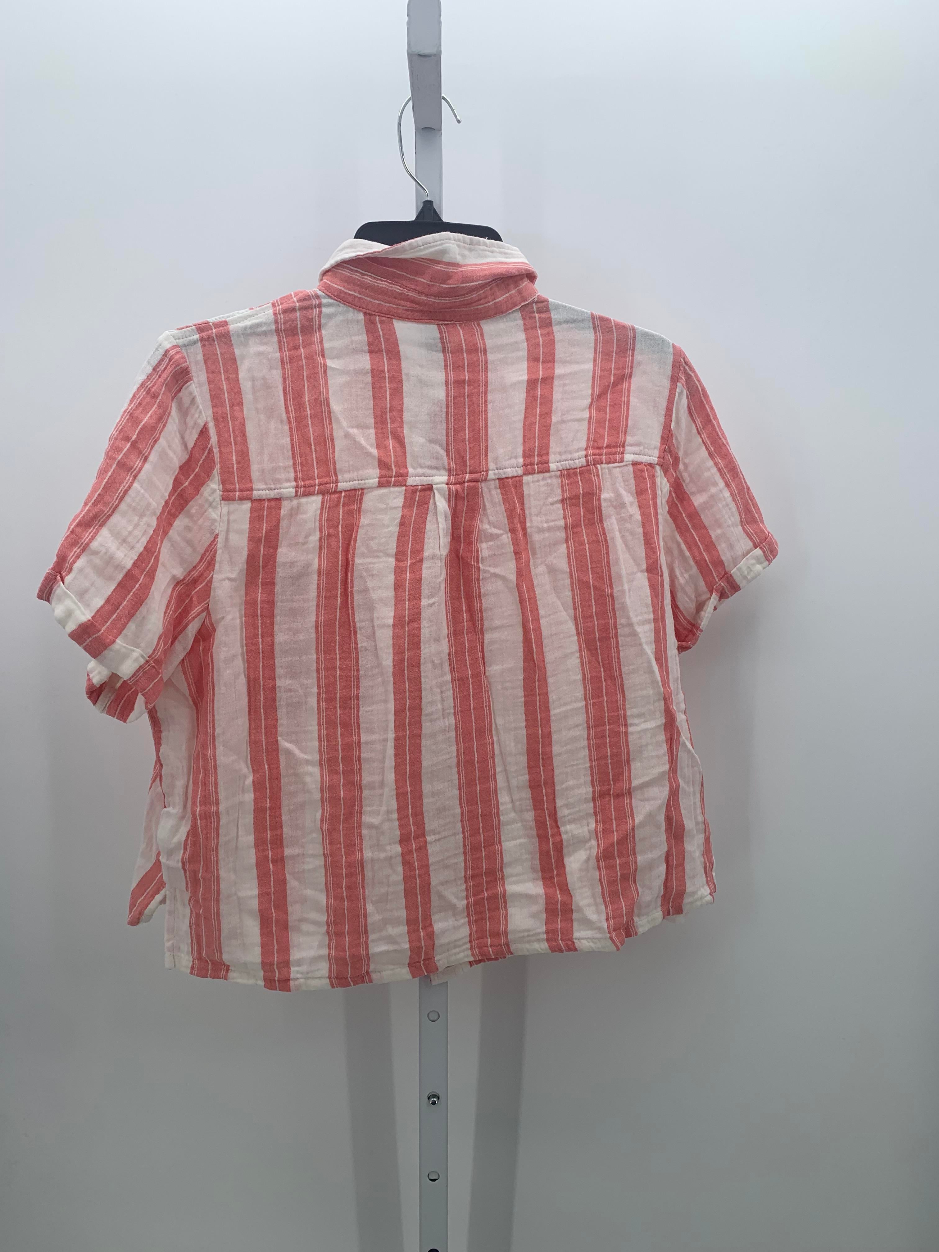 Old Navy Size Medium Misses Short Sleeve Shirt