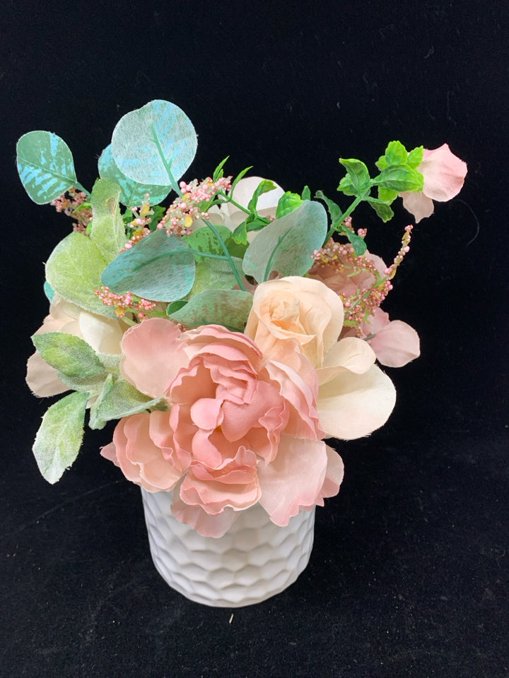 PINK FLORALS IN WHITE CERAMIC.