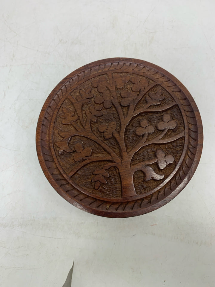 DARK CIRCLE WOOD TRINKET BOX W/ CARVED TREE.