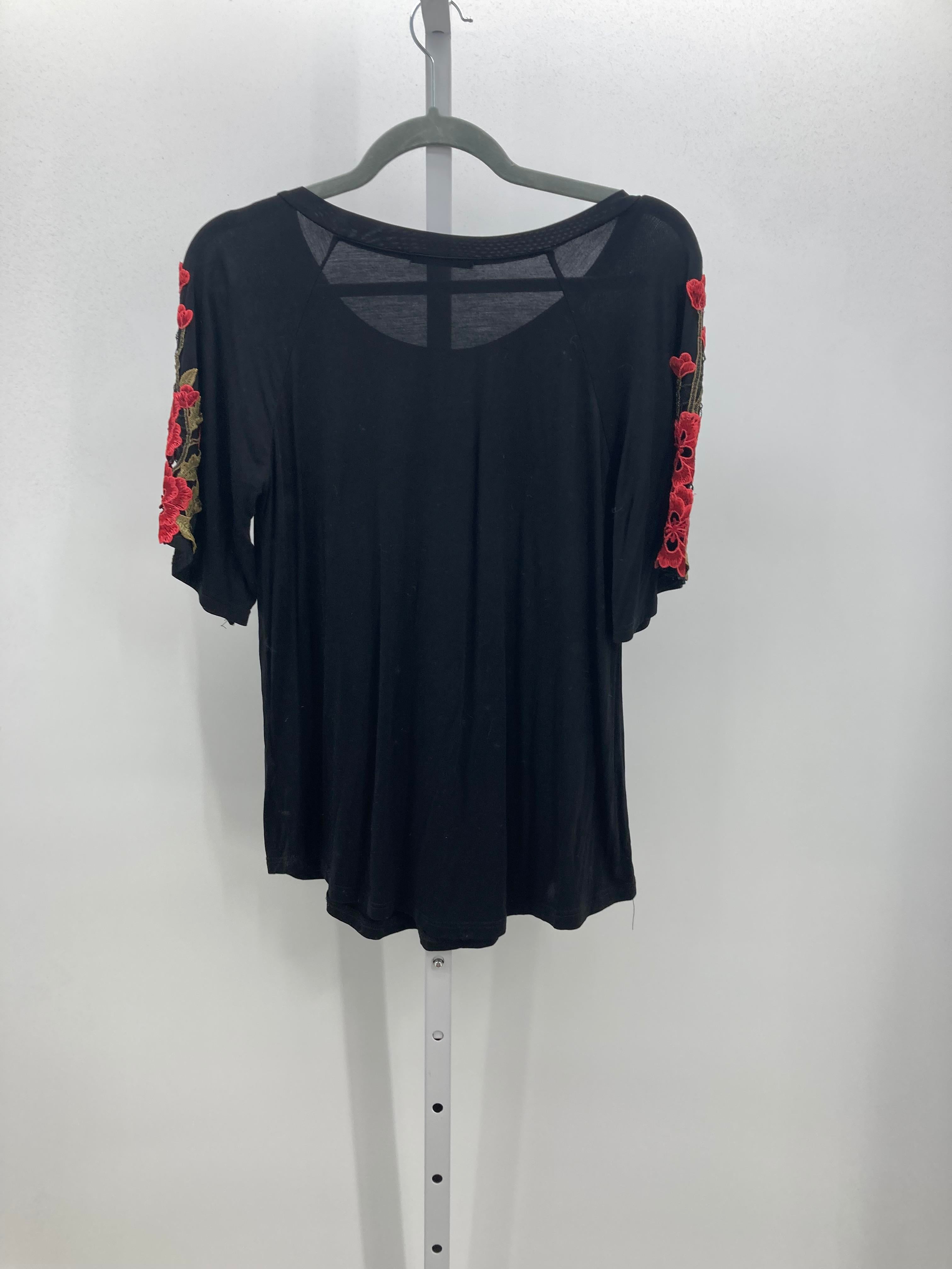 Size Small Misses Short Sleeve Shirt