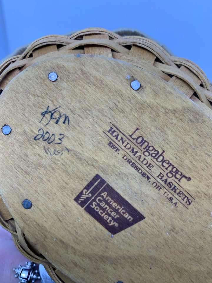 SMALL OVAL 2003 AMERICAN BREAST CANCER SOCIETY FLORAL LINER/TIE ON.