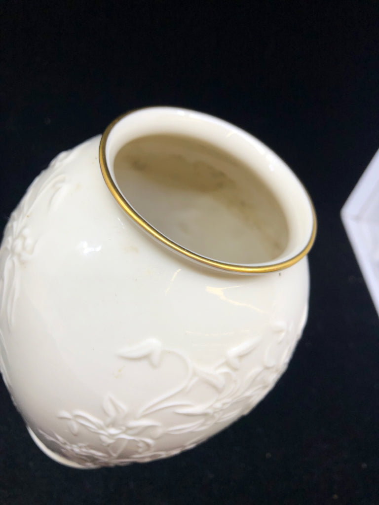 LENOX VASE W/ EMBOSSED FLOWERS.