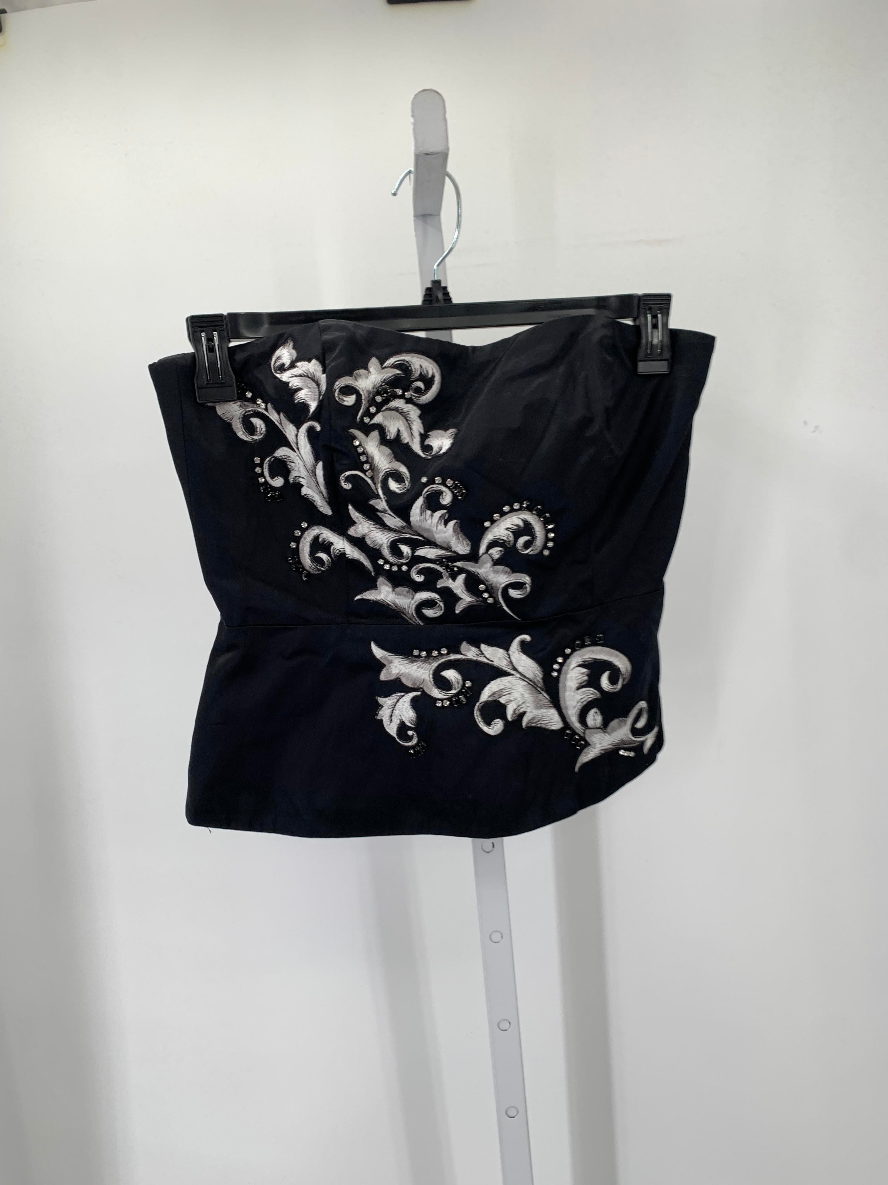White House Black Size 6 Misses Sleeveless Shirt