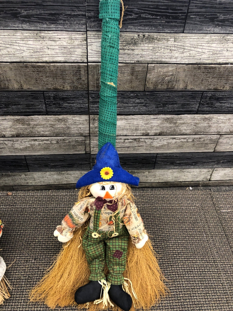 SCARECROW BROOM DECOR.