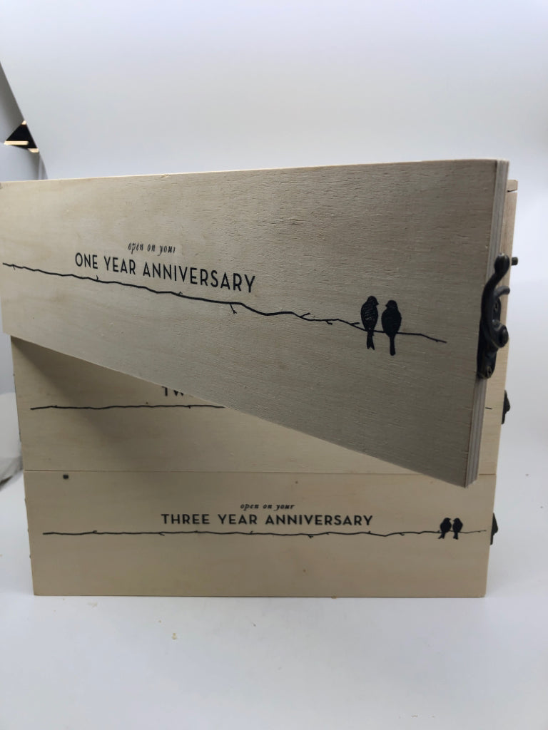 WOODEN BOX OPEN ON 1/ 2 /3 ANNIVERSARY.