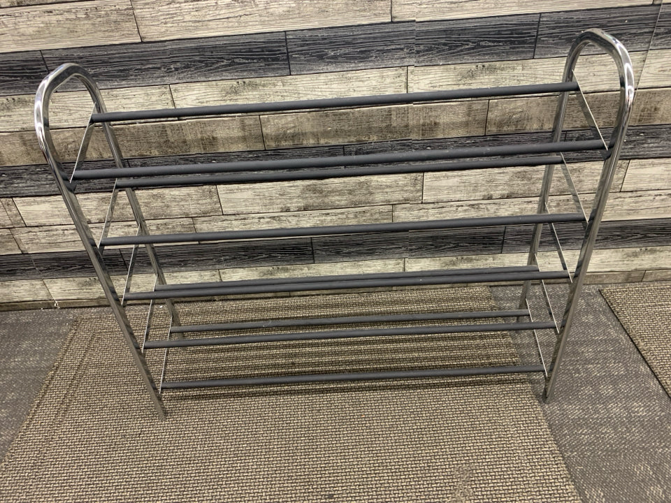 SILVER METAL 5 SHELF SHOE RACK.