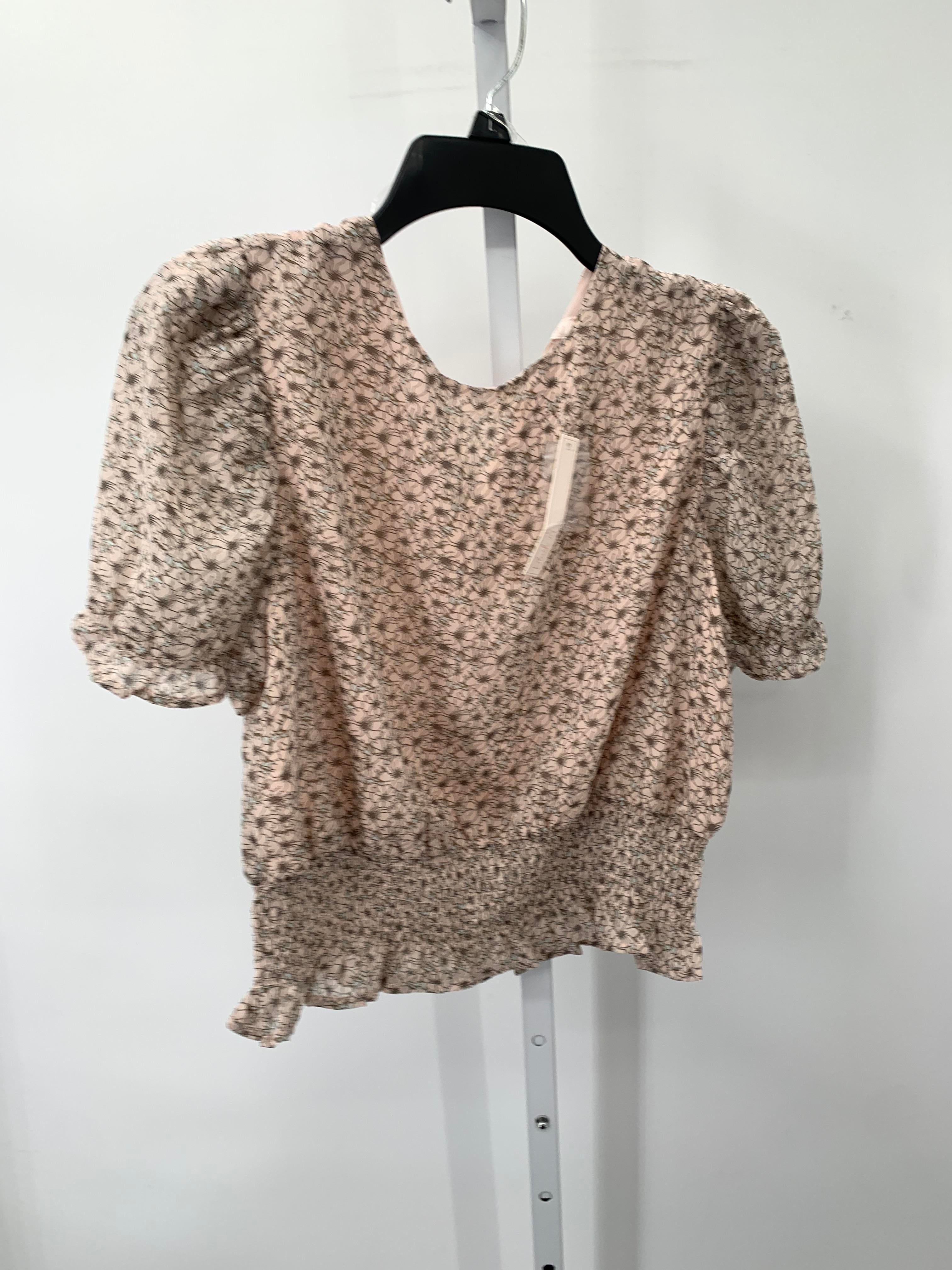 Blush Size Large Juniors Short Sleeve Shirt