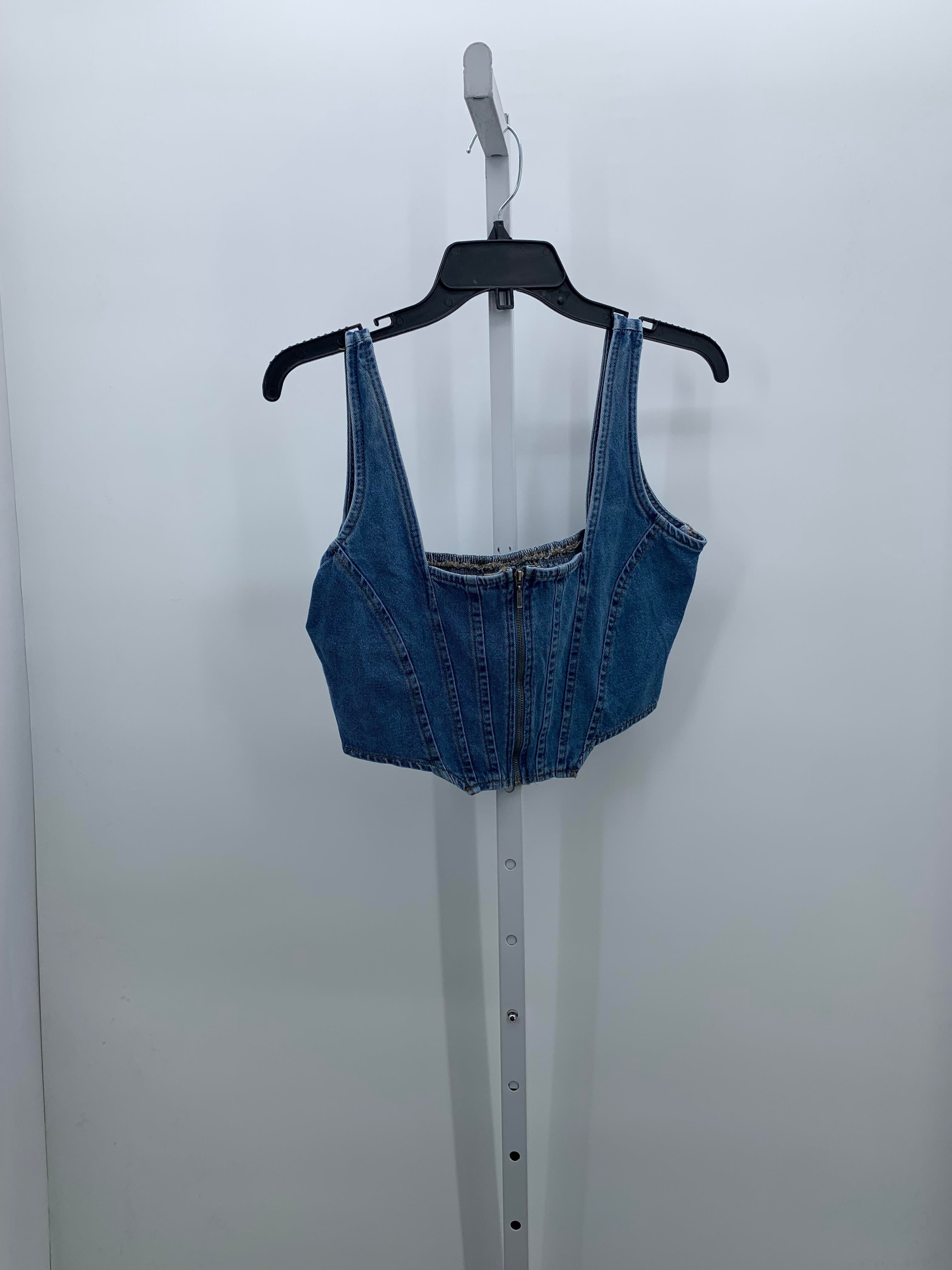 Size Medium Juniors Tank