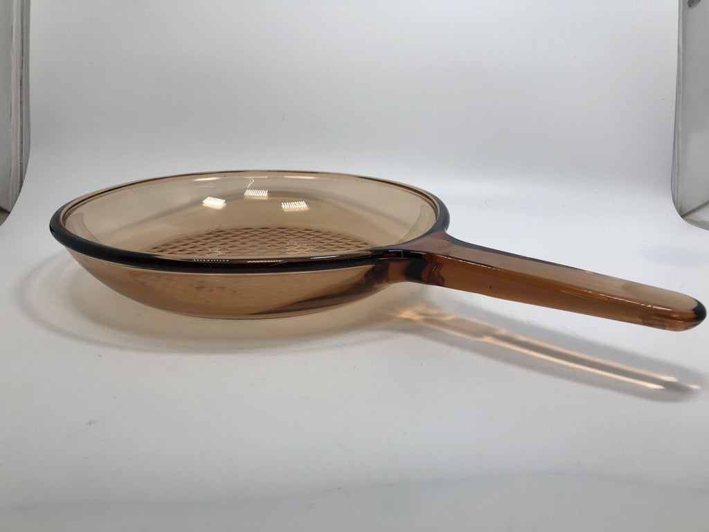 VTG VISION AMBER GLASS SKILLET.