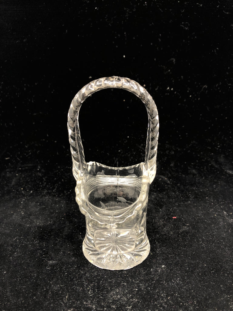 GLASS ETCHED BASKET.