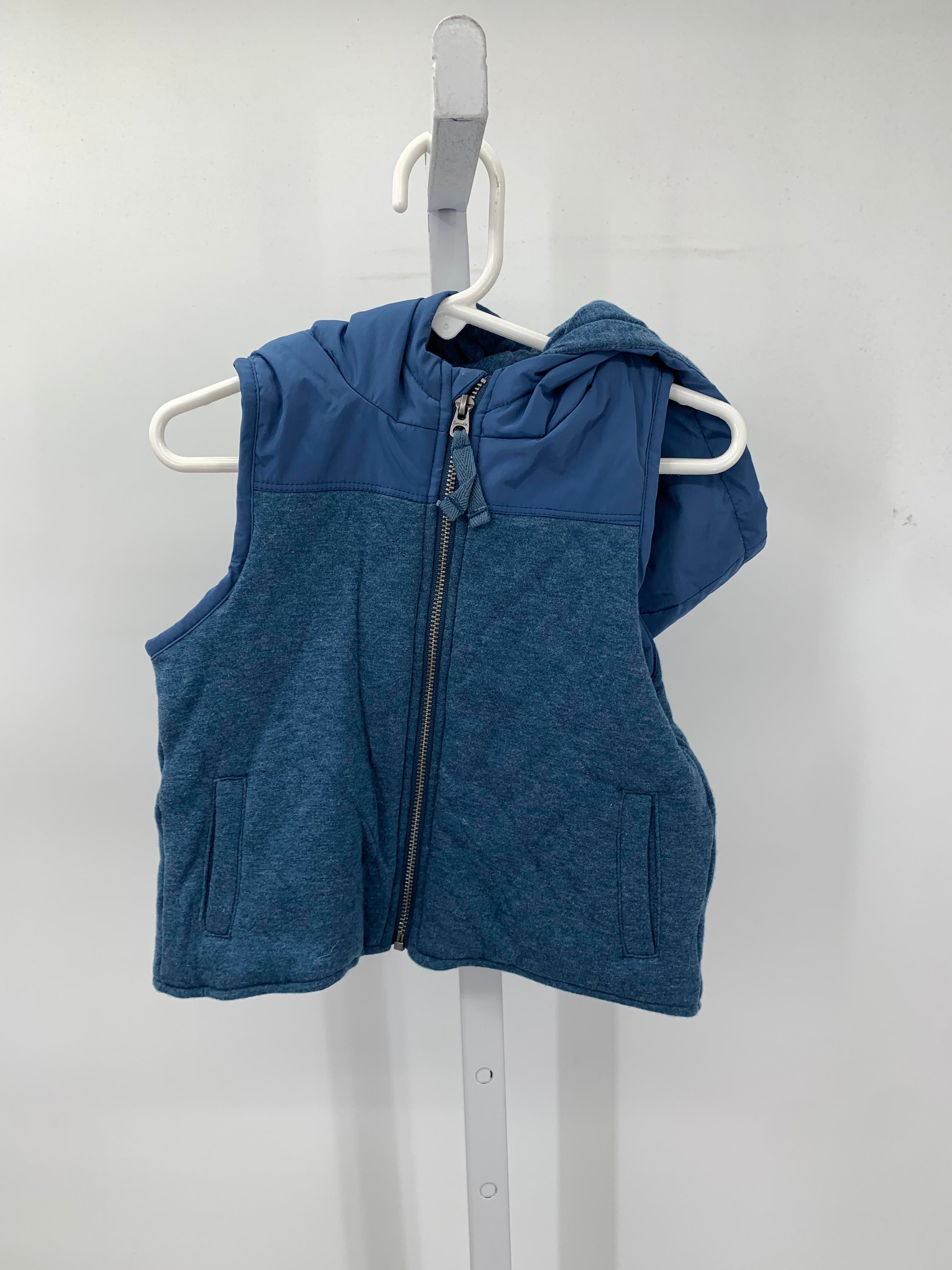 HOODED ZIP VEST