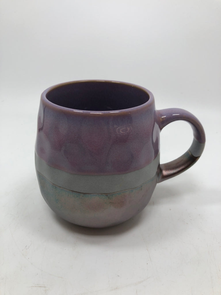 LA ROCHELLE METALLIC PURPLE GLAZE MUG.