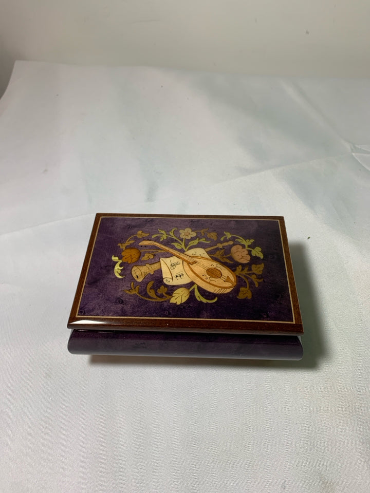 VTG MUSICAL JEWELRY BOX PURPLE MUSICAL INSTRUMENTS VELVET LINING.