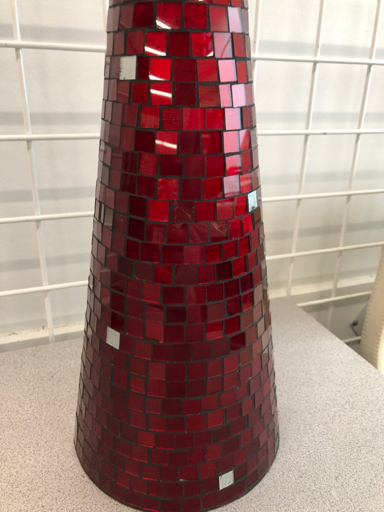 MOSAIC RED CHRISTMAS TREE.