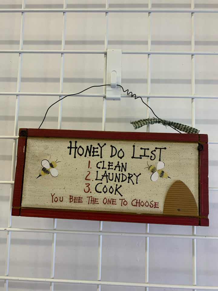 HONEY DO LIST WALL HANGING W/BEES RED BOARDER & GREEN BOW.
