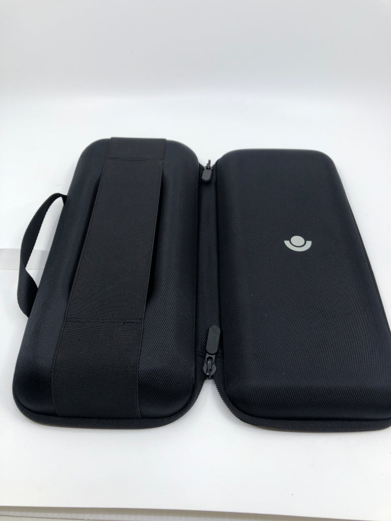 BLACK GAME CONSOLE CASE.