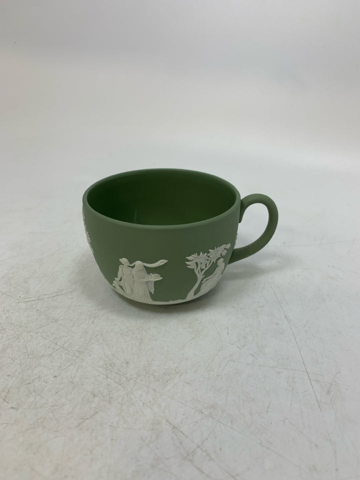 VTG JASPERWARE WOMAN HOLDING FRUIT SMALL MUG.