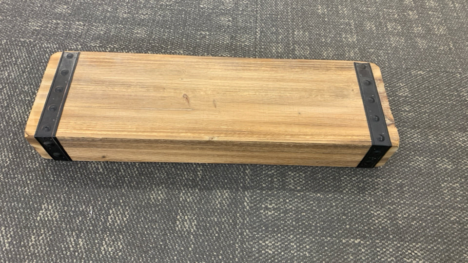 RUSTIC WOOD SHELF W/METAL DETAIL EDGE.