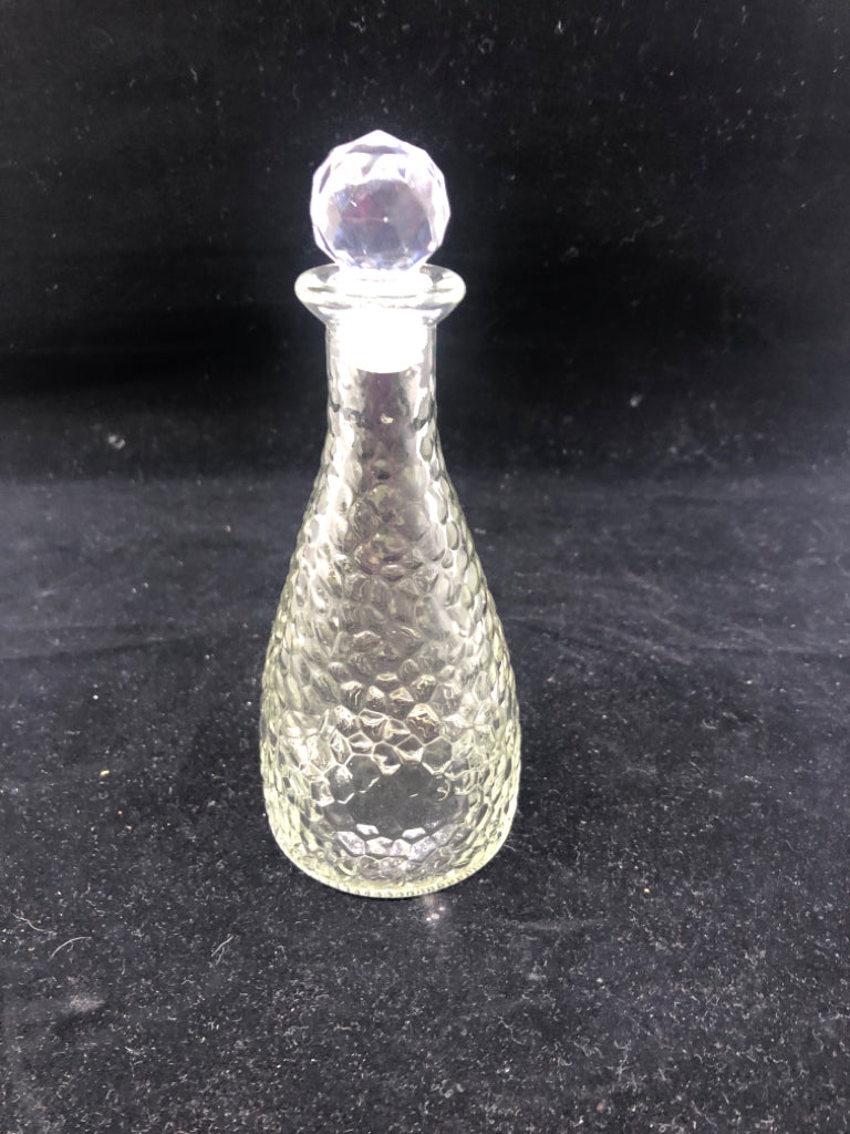 GLASS TEXTURED EMPTY BOTTLE W STOPPER.