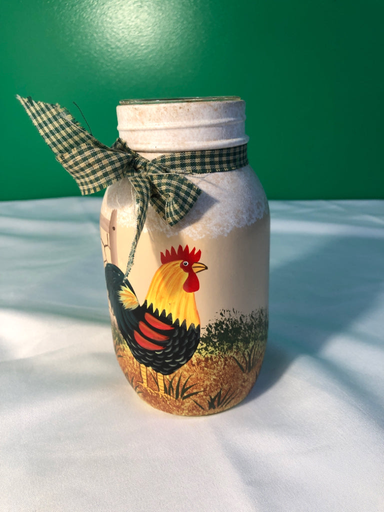 PAINTED ROOSTER TEA LIGHT HOLDER.