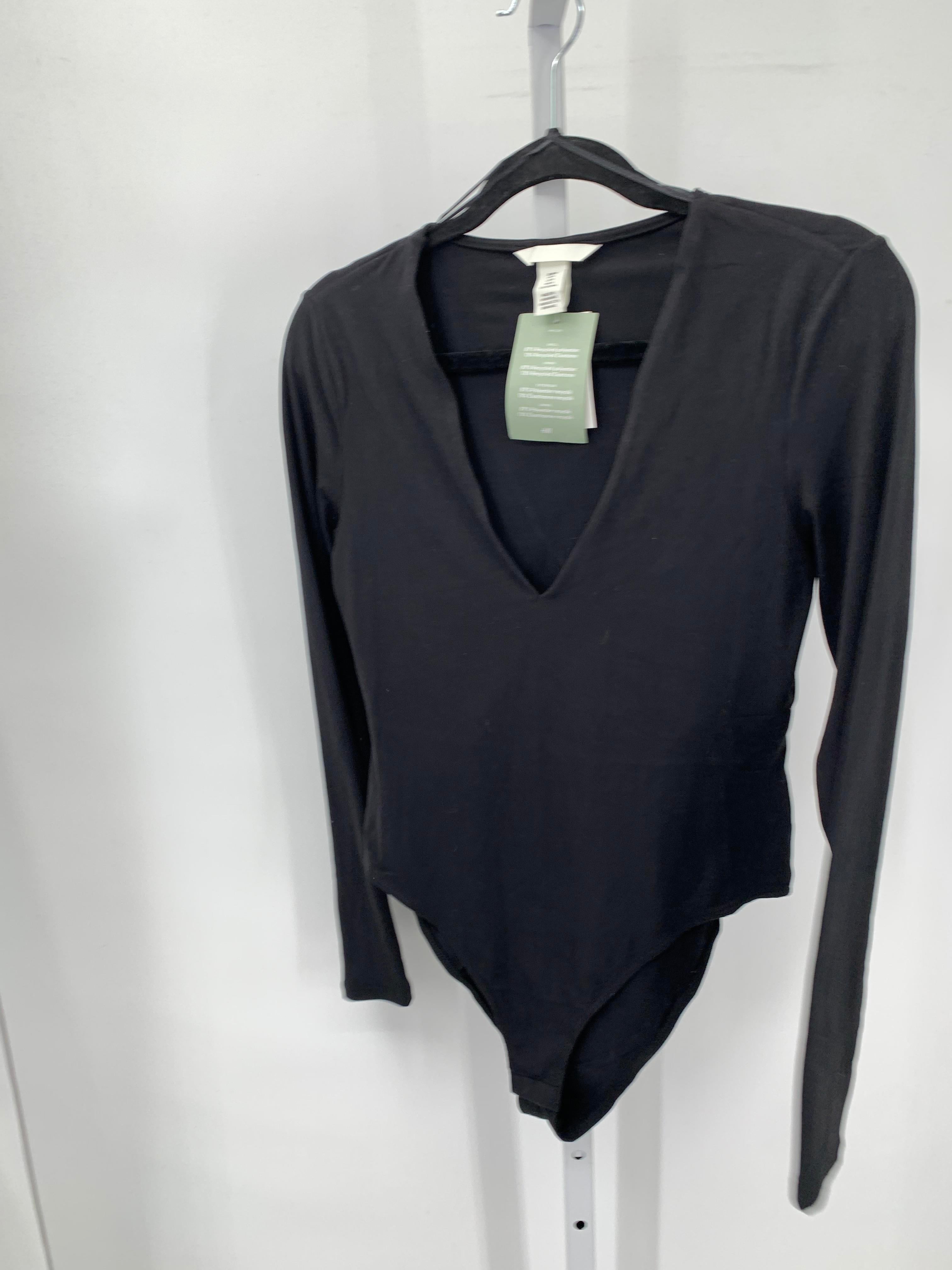 H&M Size Medium Misses Long Sleeve Shirt
