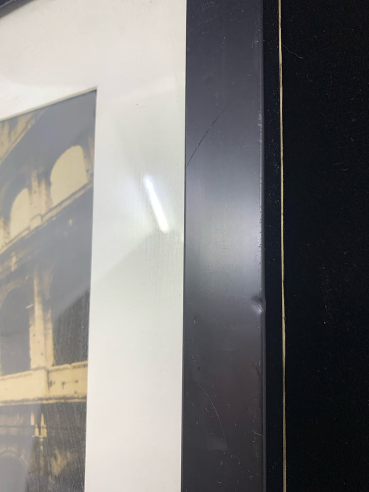 FRAMED COLOSSEUM PRINT.
