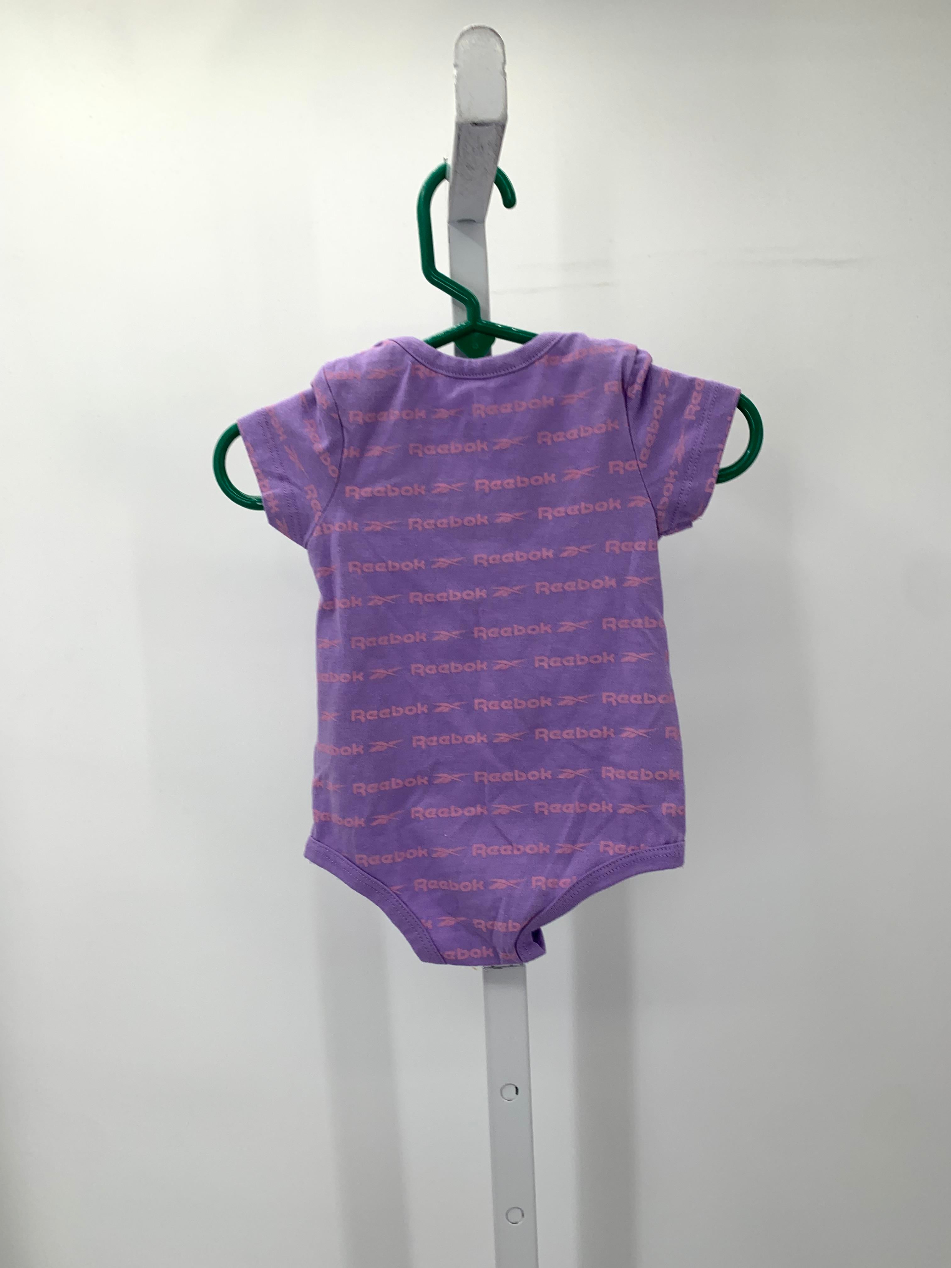 Reebok Size 0-3 months Girls Short Sleeve Shirt