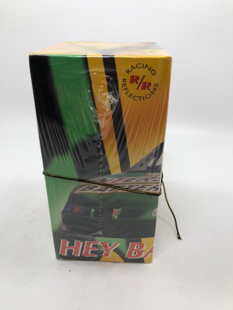NIB BOBBY LABONTE RACING MEMORABILIA SET XL TSHIRT