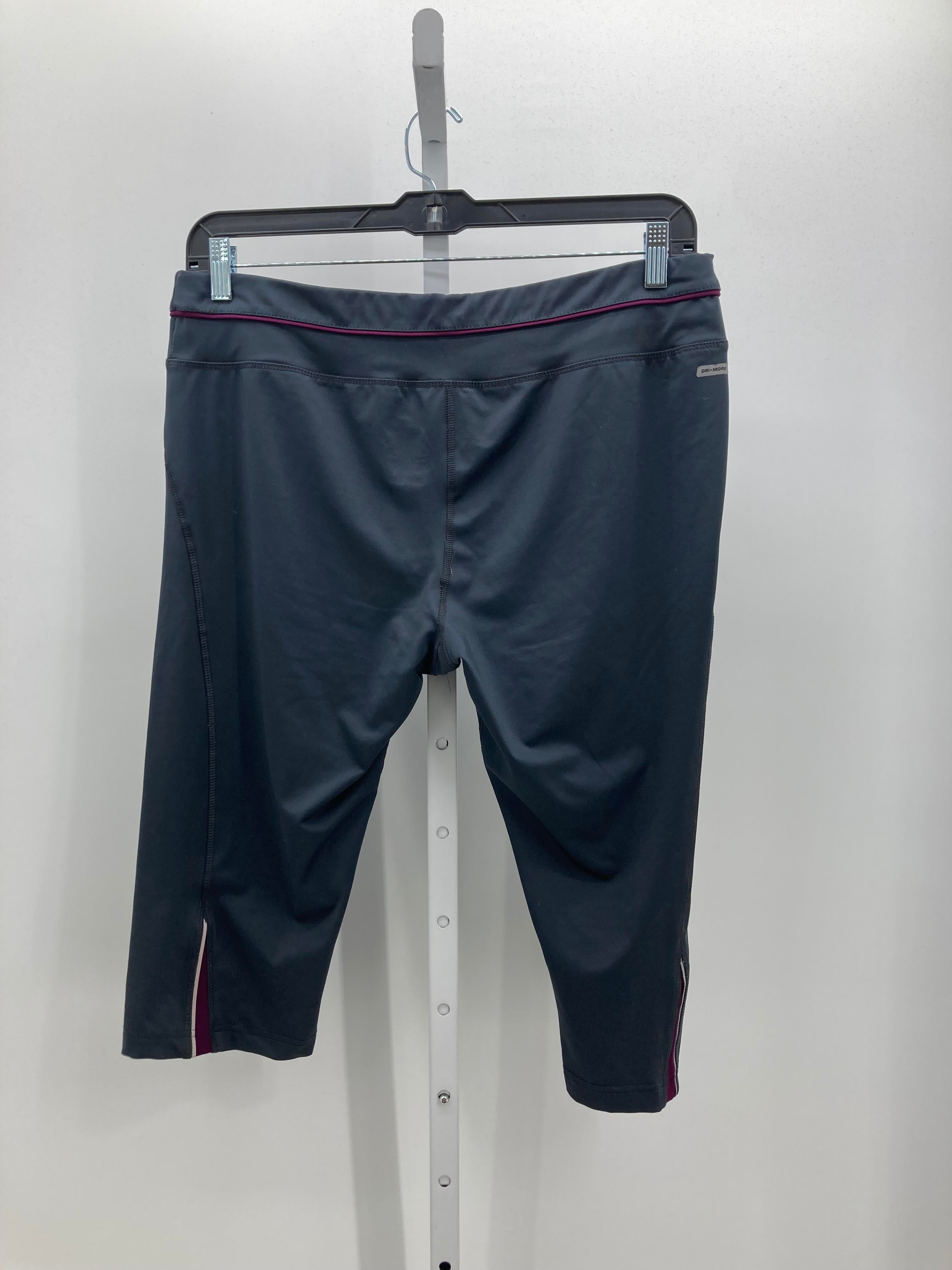Danskin Now Size Extra Large Misses Capri Pants