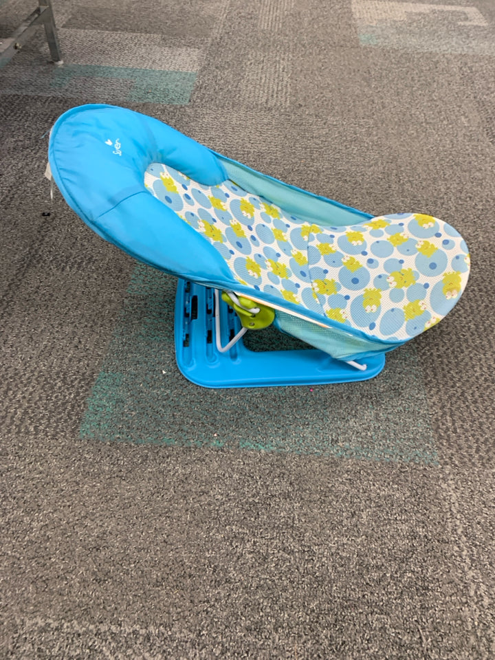 BLUE INFANT BATH SEAT GREEN FROGS