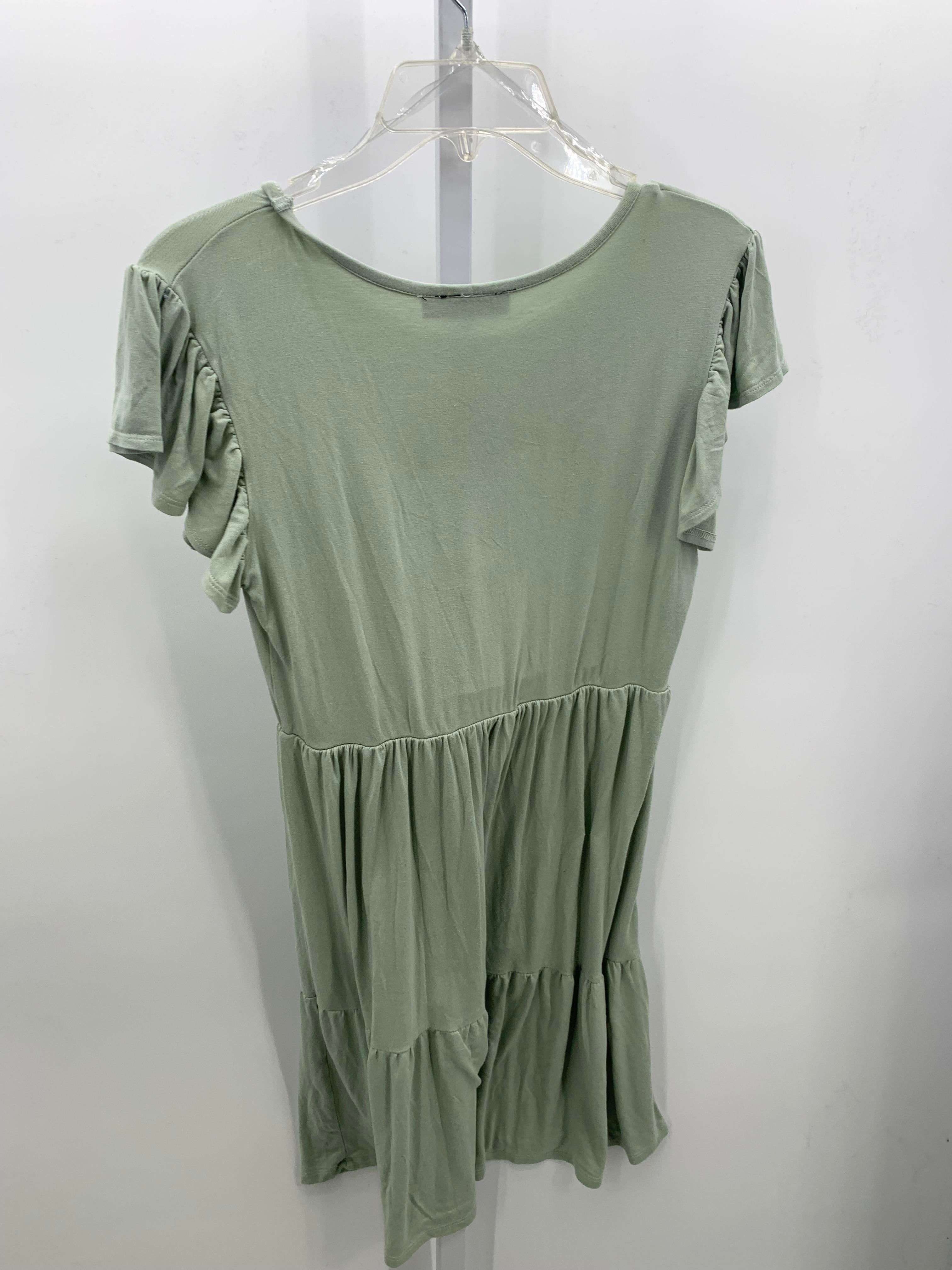 Size Medium Misses Short Sleeve Dress