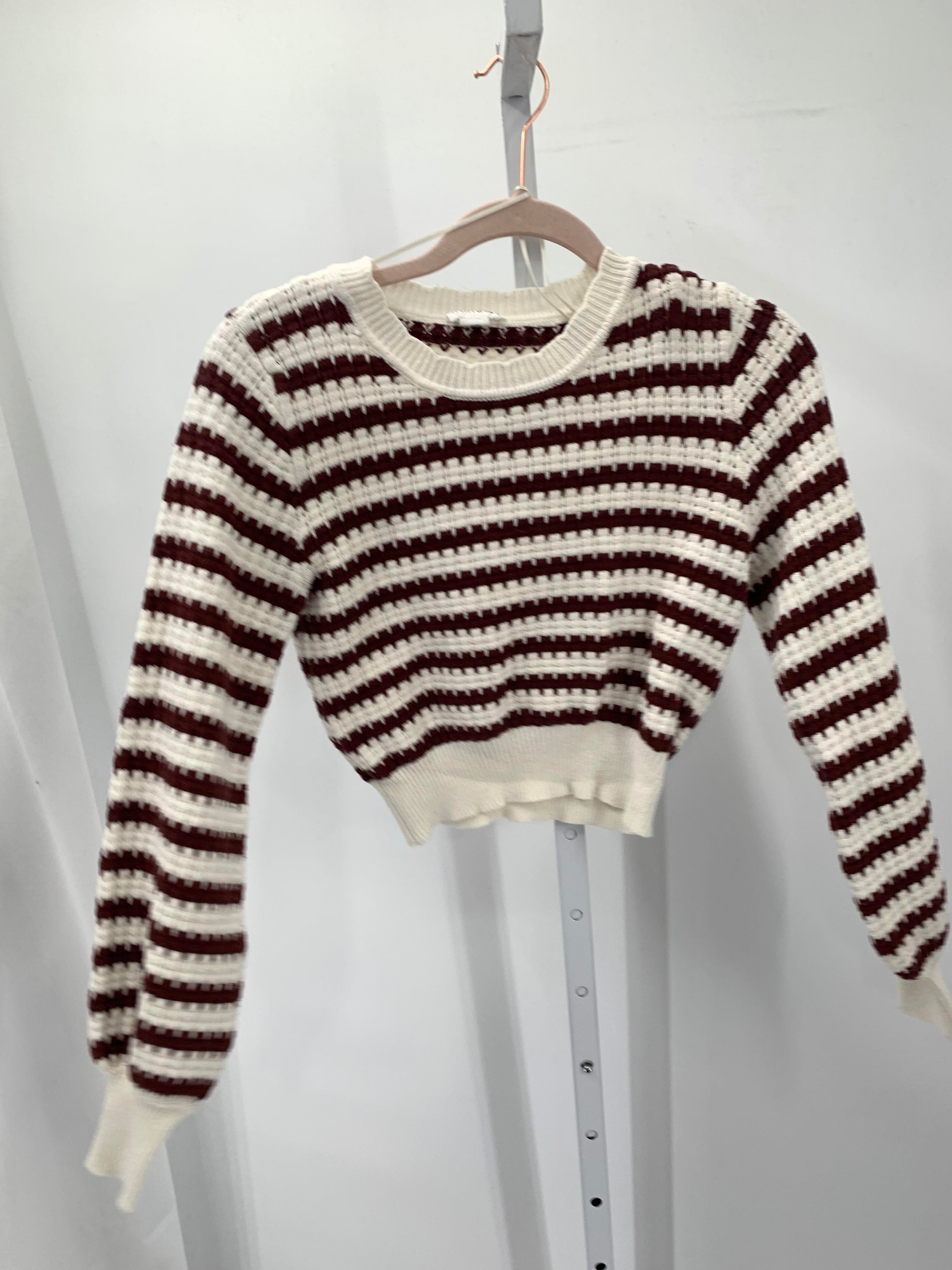 Size Medium Juniors Long Sleeve Sweater