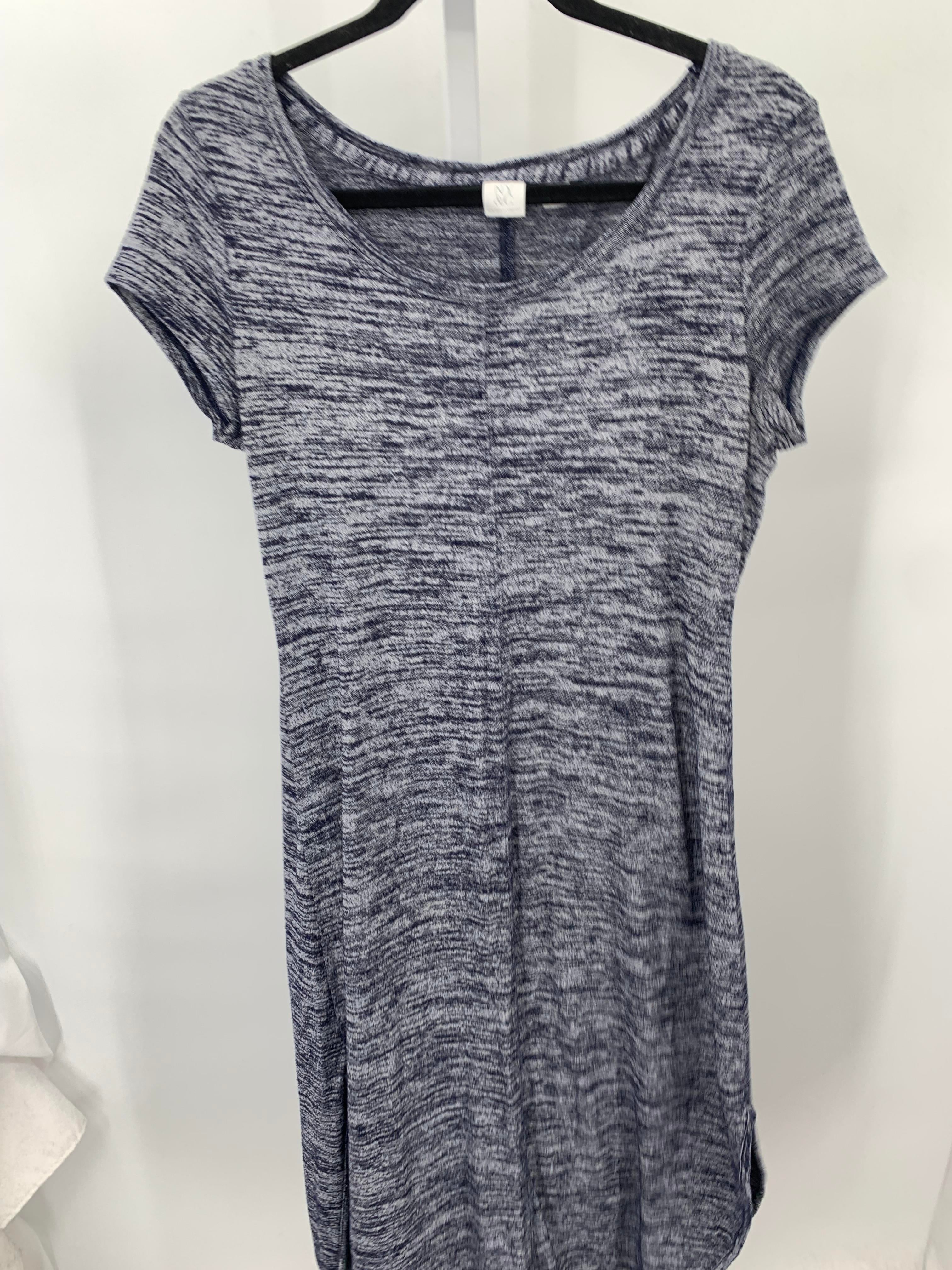 New York & co. Size Medium Misses Short Sleeve Dress