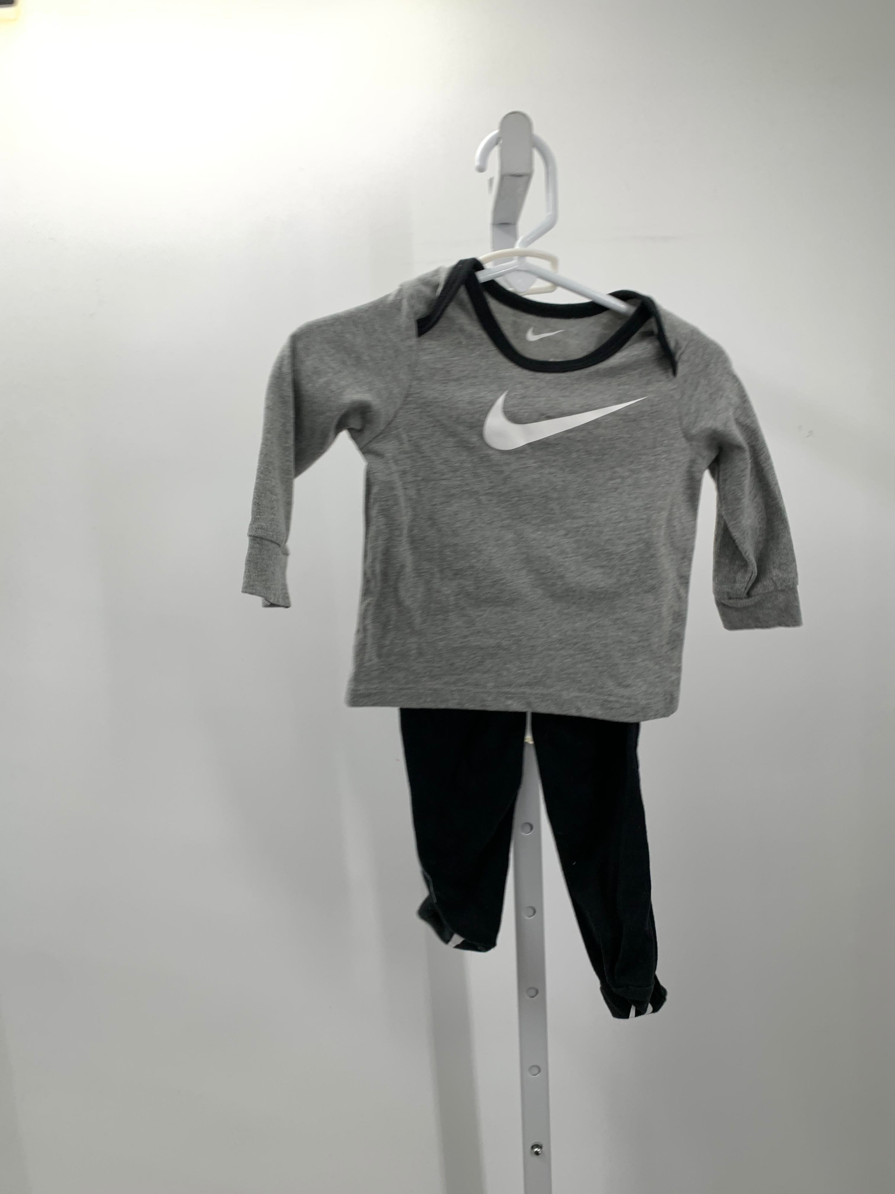 KNIT SHIRT AND PANTS