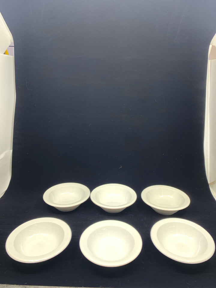 6 WHITE CERAMIC CONDIMENT BOWLS.