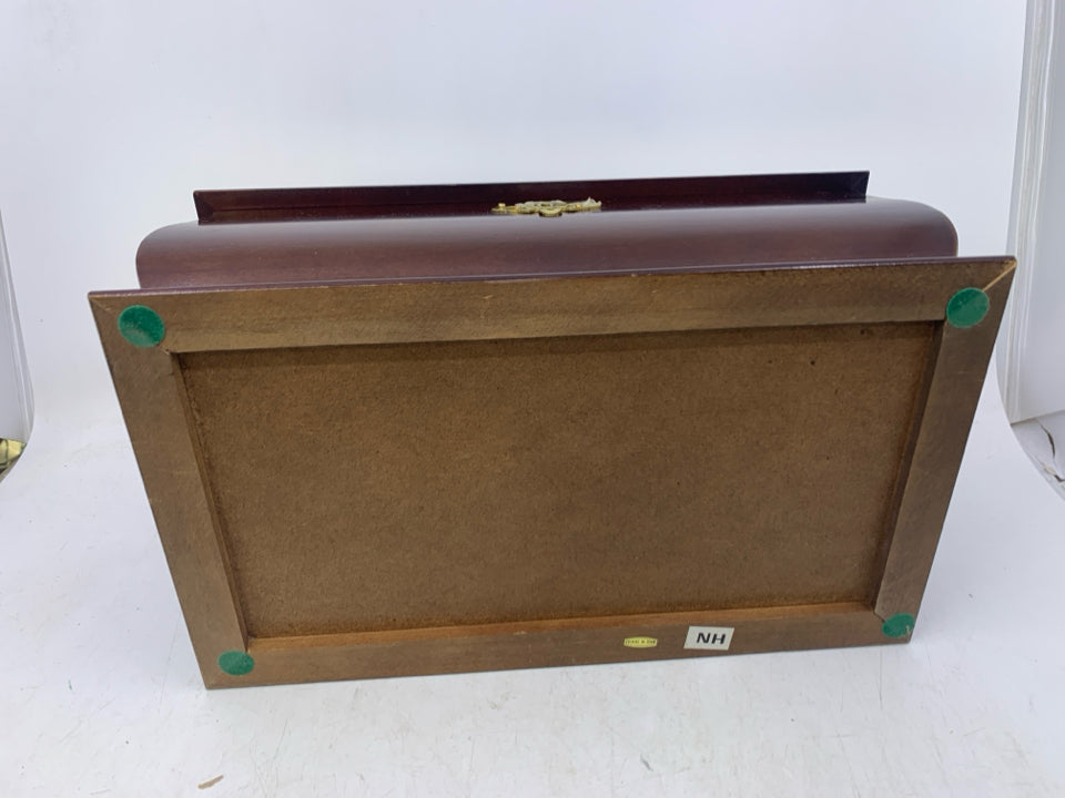 DARK BROWN WOOD W/ GREEN FELT LOCKS W/ KEY GOLD METAL HARDWARE.