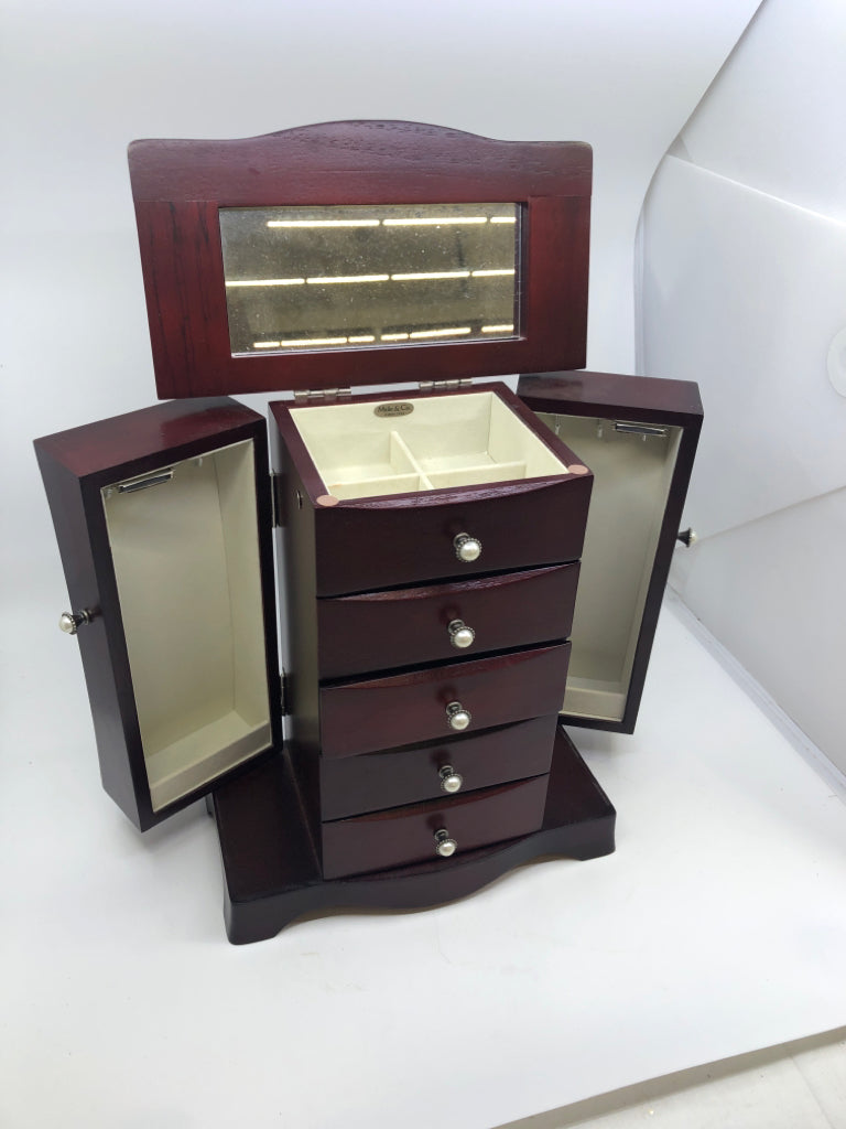 CHERRY WOOD 5 DRAWER JEWLERY BOX.