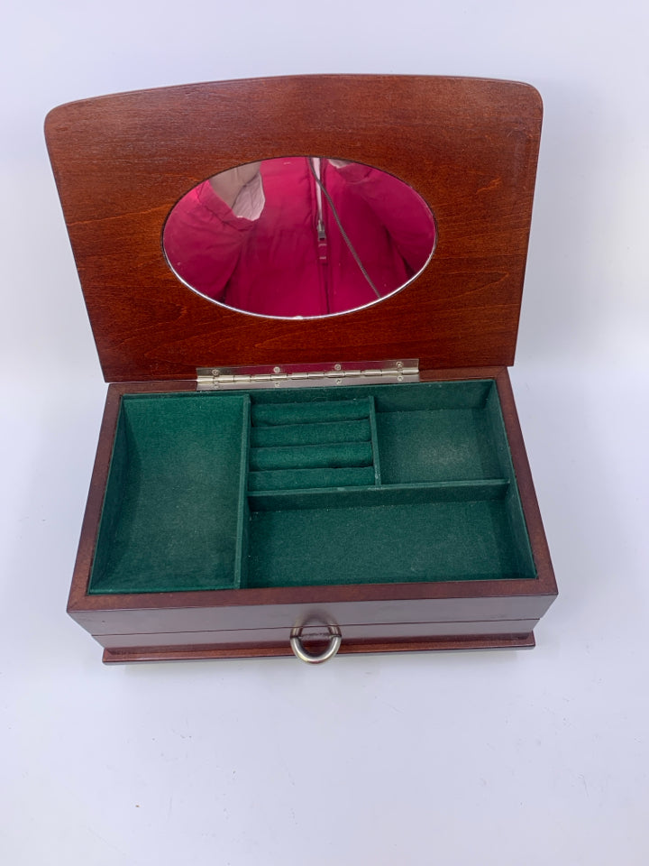 FAUX CHERRY WOOD FOOTED FLIP TOP JEWELRY BOX W/ 1 DRAWER.