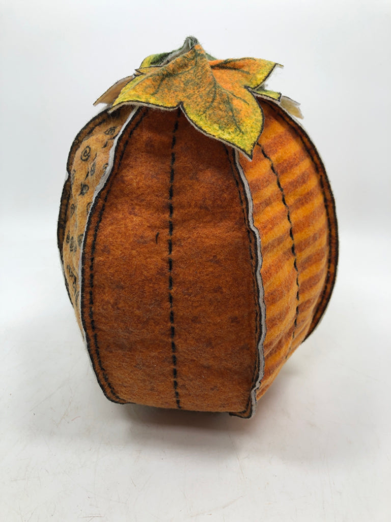FELT WEIGHTED JACKO LANTERN.