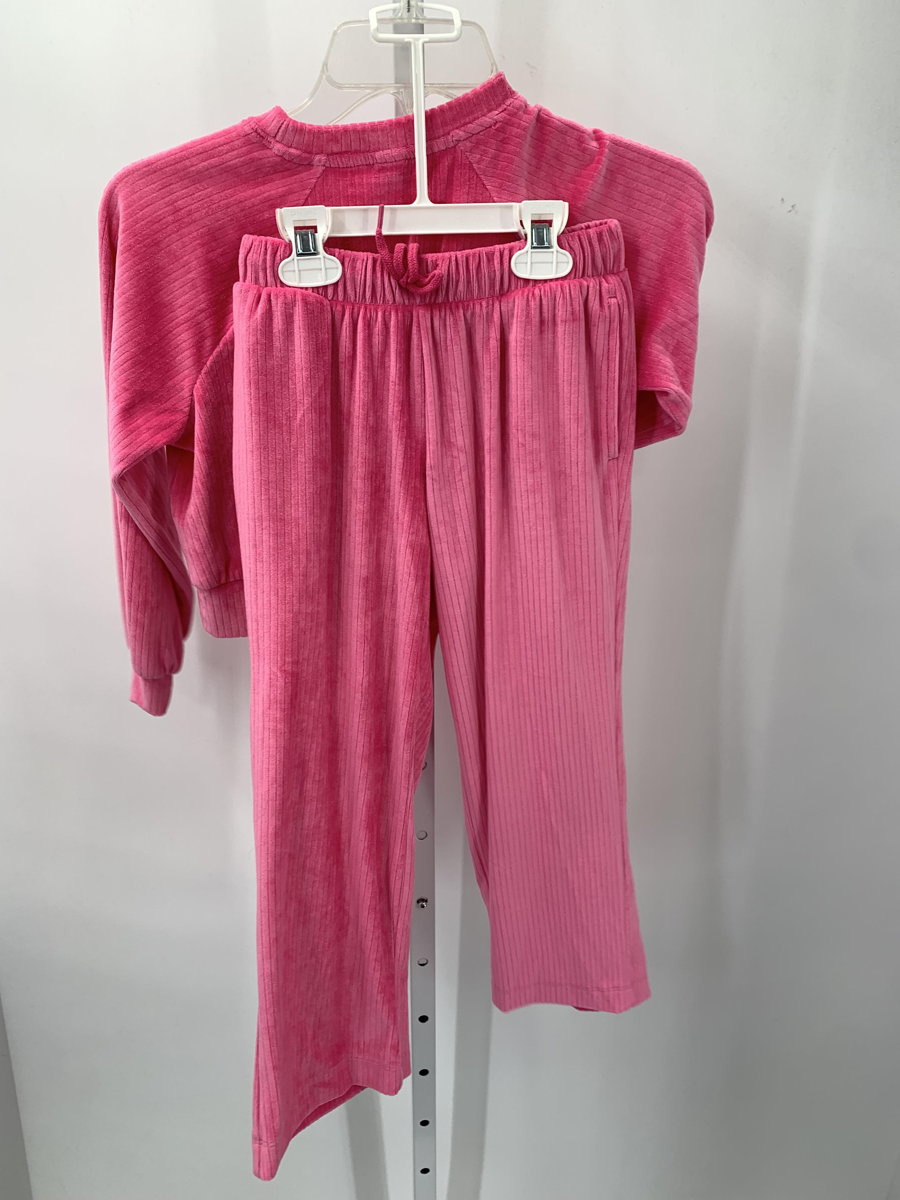 Old Navy Size 6-7 Girls 2 Pieces