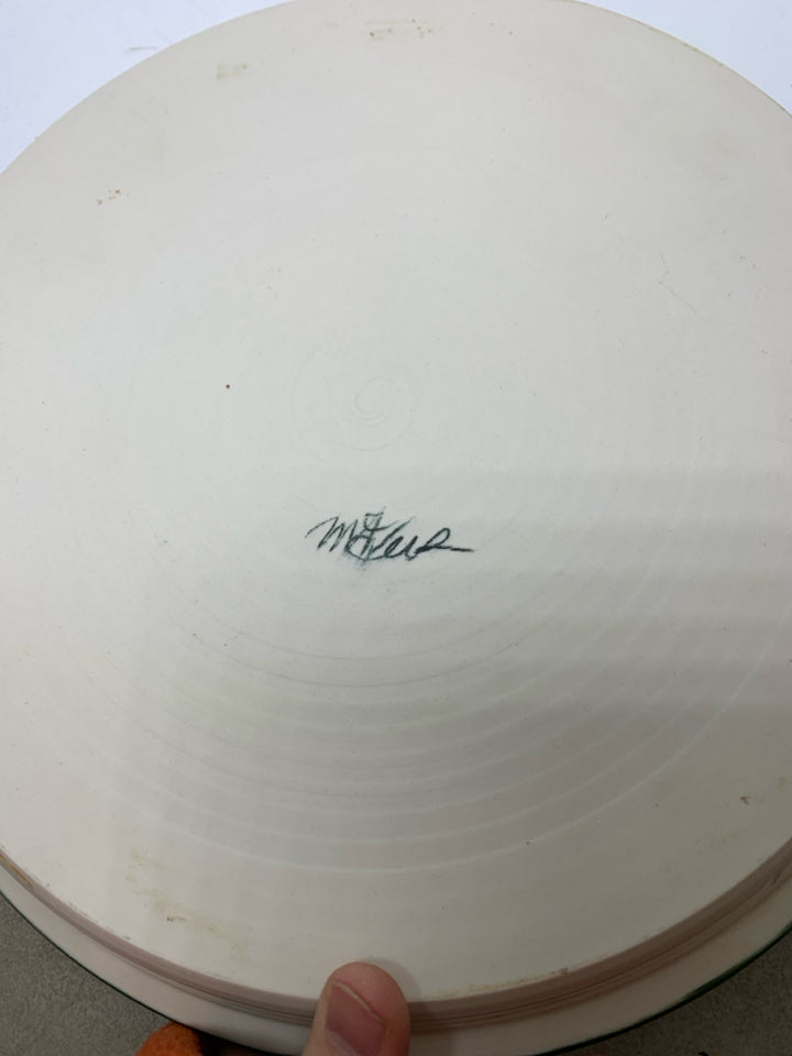 2 PC LIP PLATE W/ BOWL CHIP/DIP HOLLY PAINTED DETAILS.