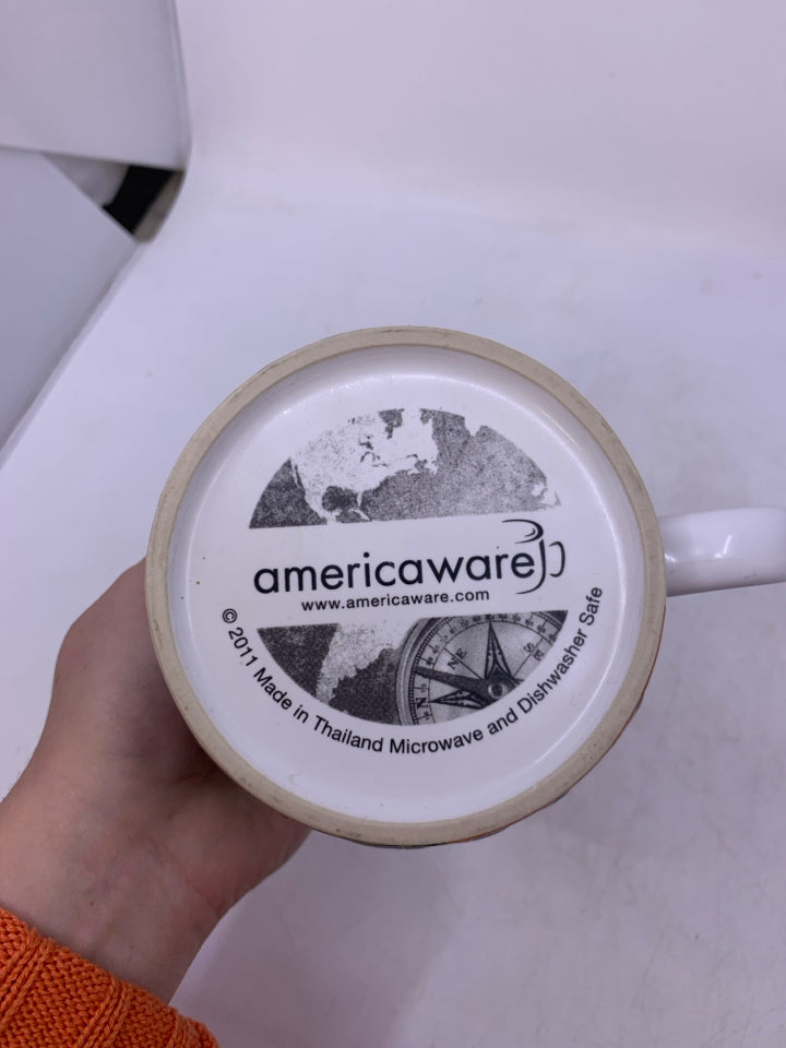 EMBOSSED GOLDEN RETRIEVER WORDS W/ PRINTED DOGS.